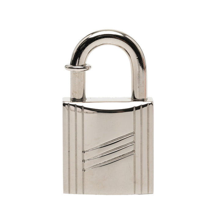 Hermès Palladium Plated Annee Arbre Cadena Lock Charm Argenté – GABY PARIS Authentique
