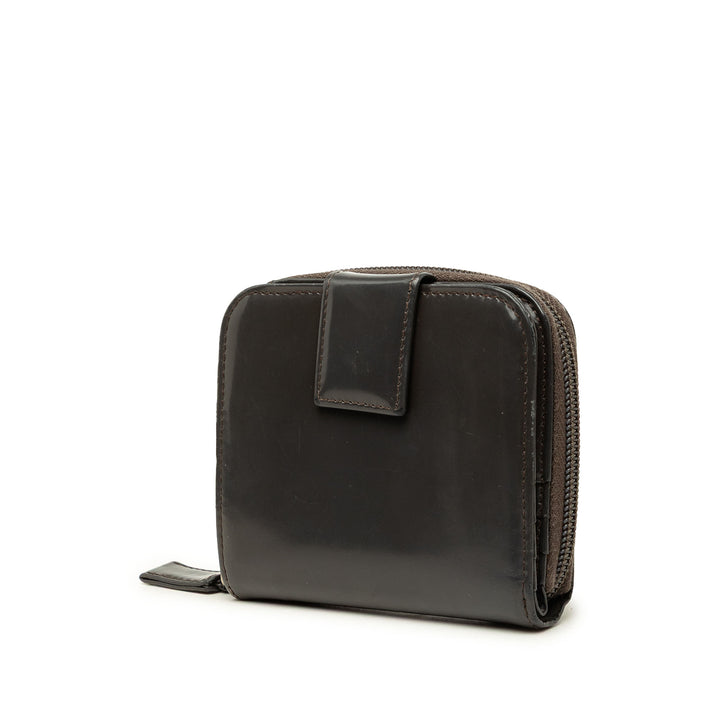 Prada Portefeuille Compact Zippé Cuir de veau Marron – vue 2 – GABY PARIS