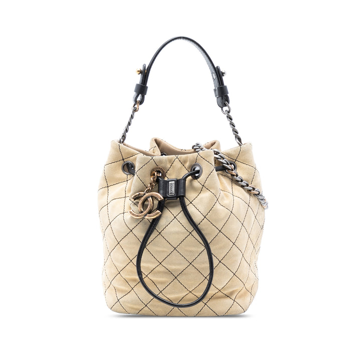 Chanel CC Daim Wild Stitch Bucket Sac