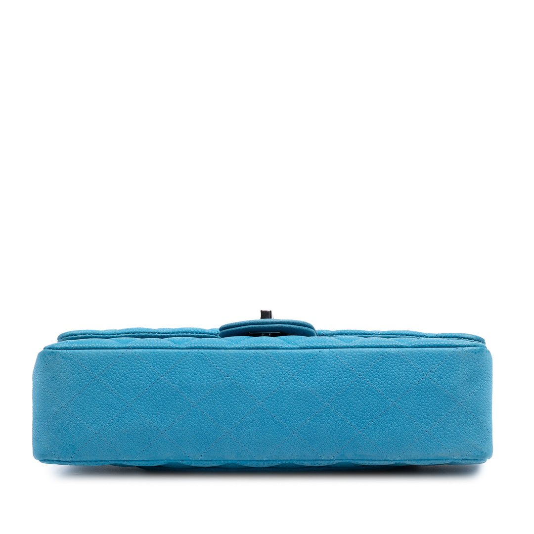 Chanel Medium Classic Caviar Double rabat Bleu – GABY PARIS Authentique