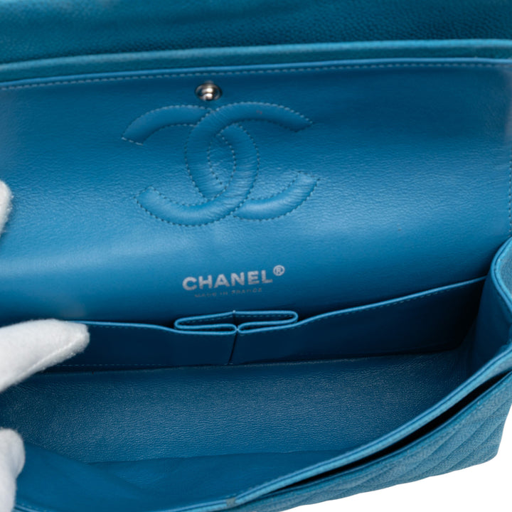 Chanel Medium Classic Caviar Double rabat Bleu – GABY PARIS Authentique