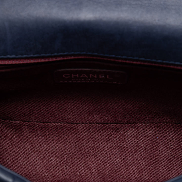 Chanel Chocolate Bar Iridescent Cuir de veau Bubble à rabat