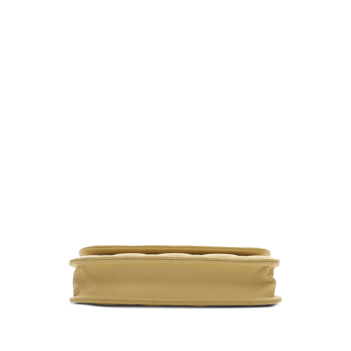 Chanel CC Matelassé Pochette avec chaîne Cuir d'agneau Jaune – vue 3 – GABY PARIS