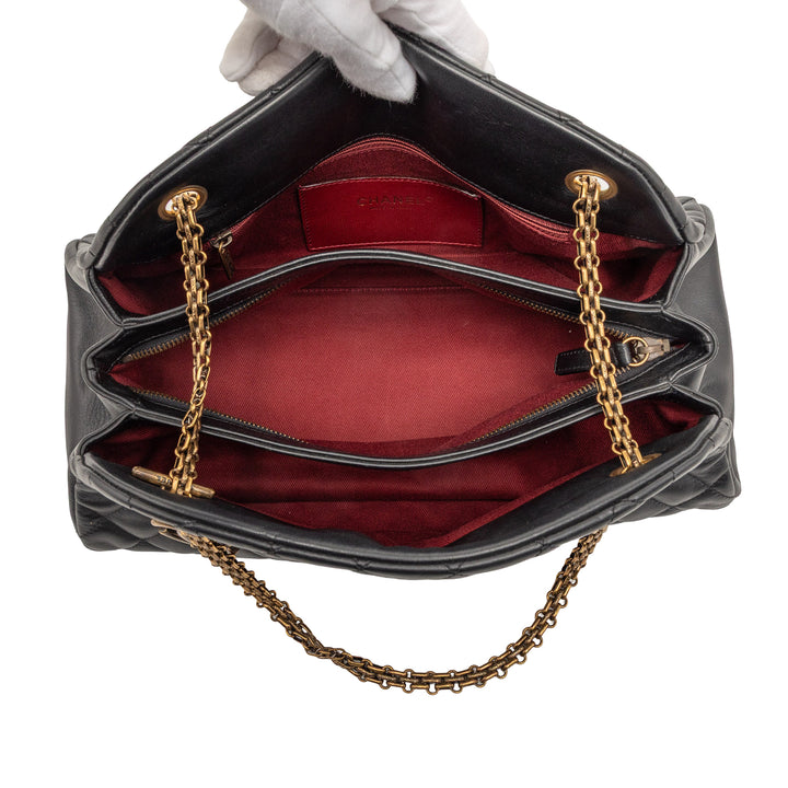 Chanel Medium Matelassé Cuir d’agneau Just Mademoiselle Bowling Sac