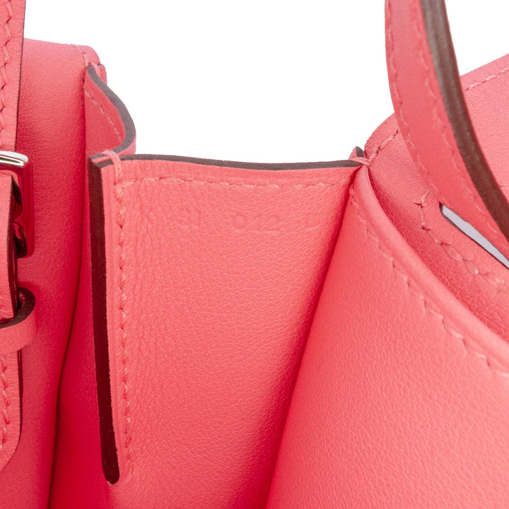 Hermès Sac à main Halzan 22 Swift Mini Rose – vue 8 – GABY PARIS