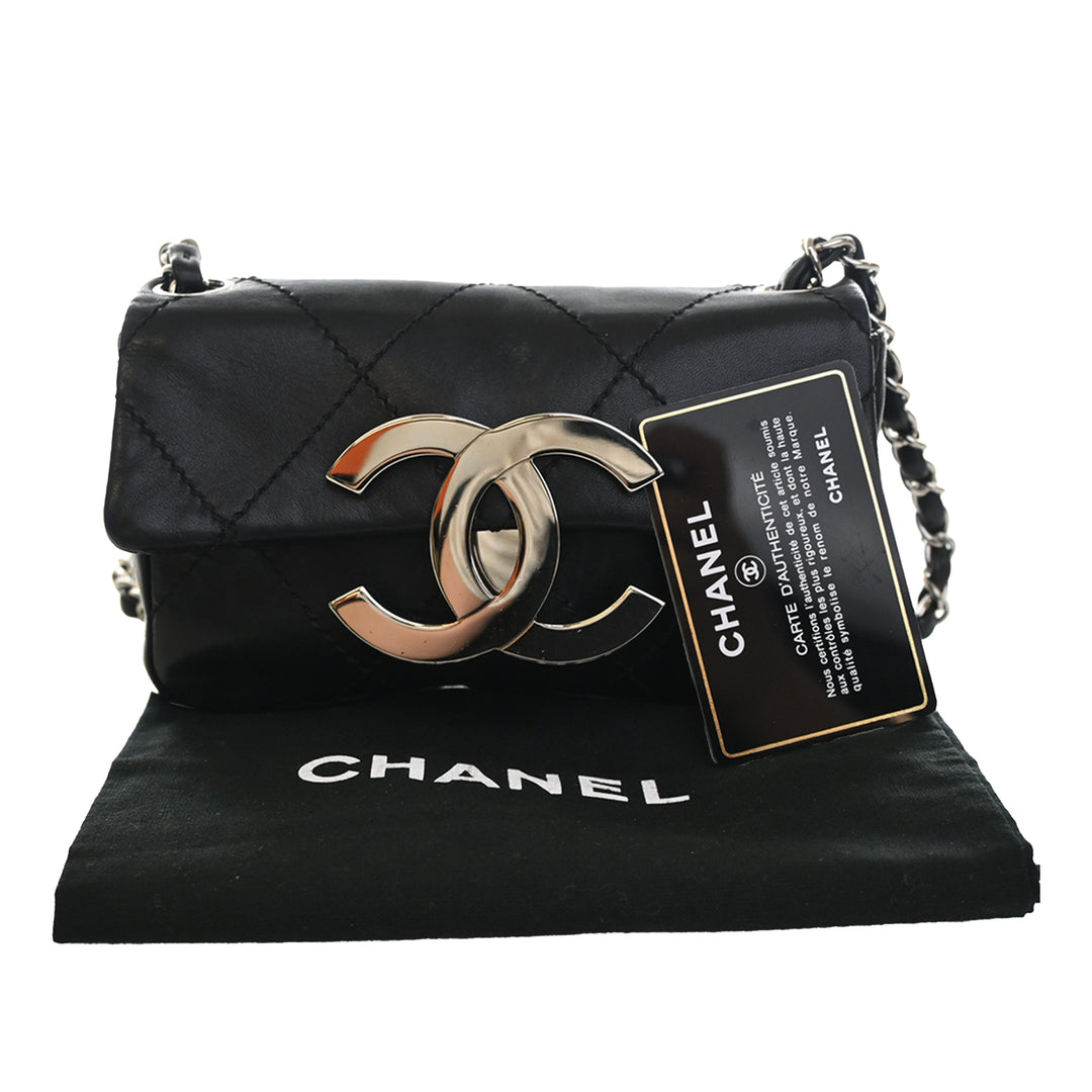 Oversized CC Diamond Stitch à rabat Cuir de veau Noir