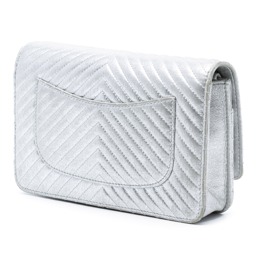 Chanel CC Chevron Metallic Cuir d’agneau Wallet on Chain