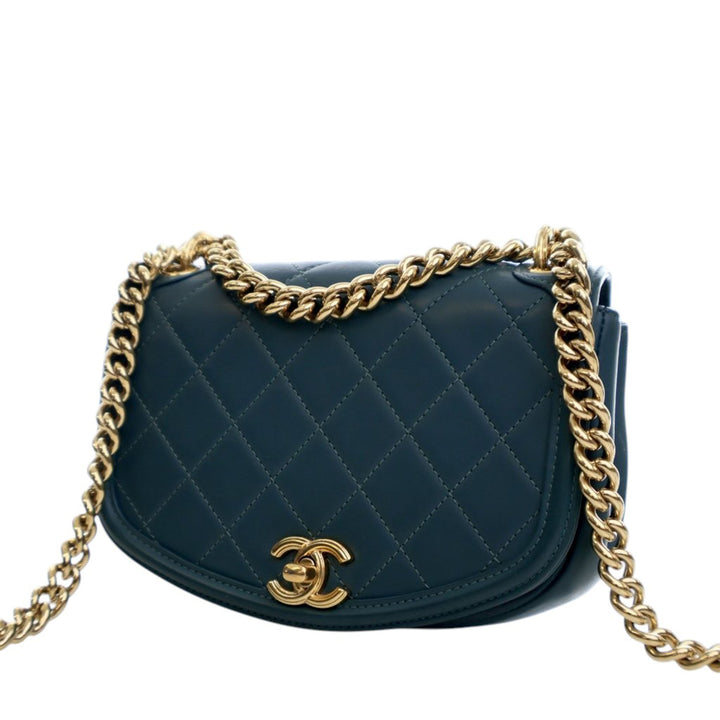 Chanel Mini Matelassé Cuir de veau Underline à rabat