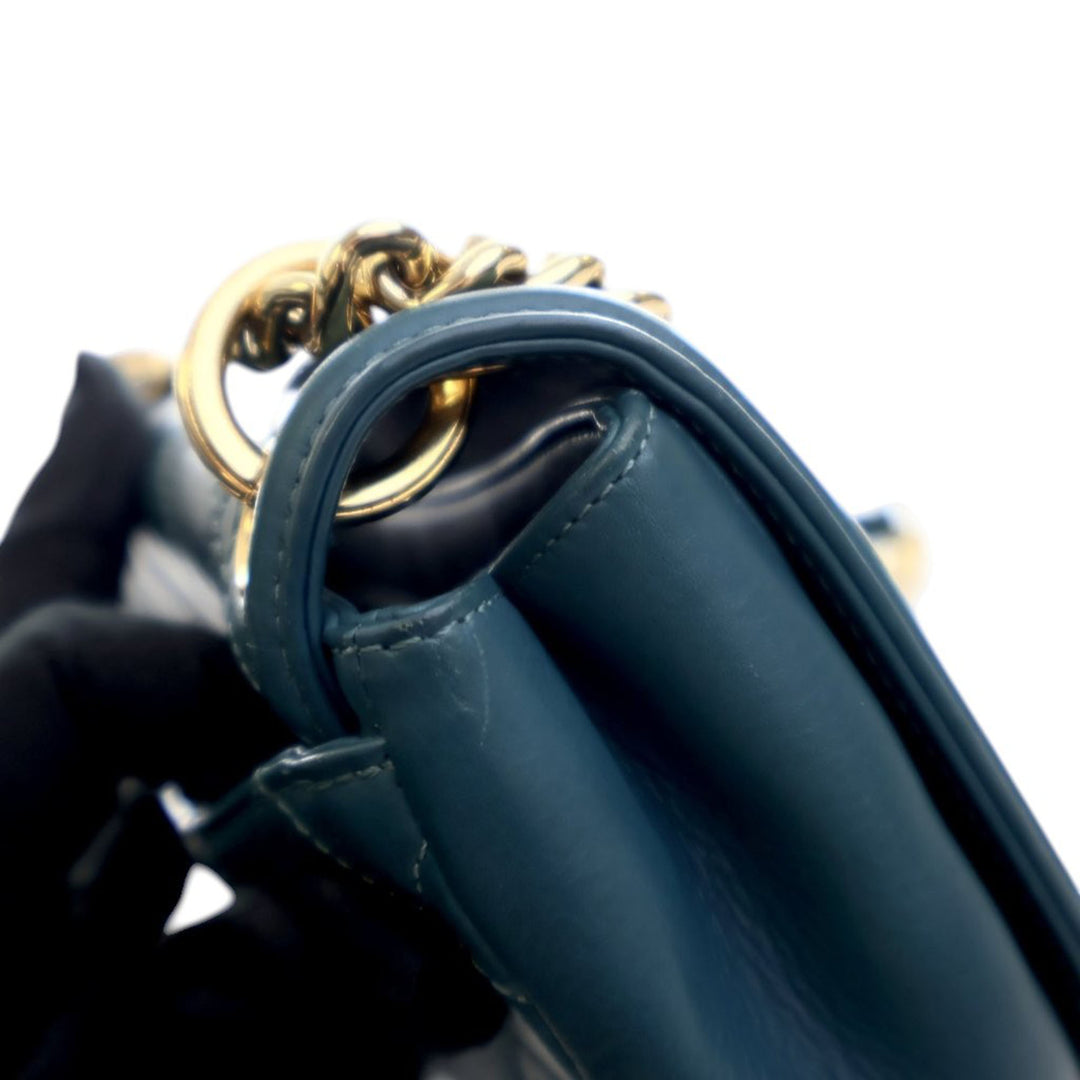 Chanel Mini Matelassé Cuir de veau Underline à rabat