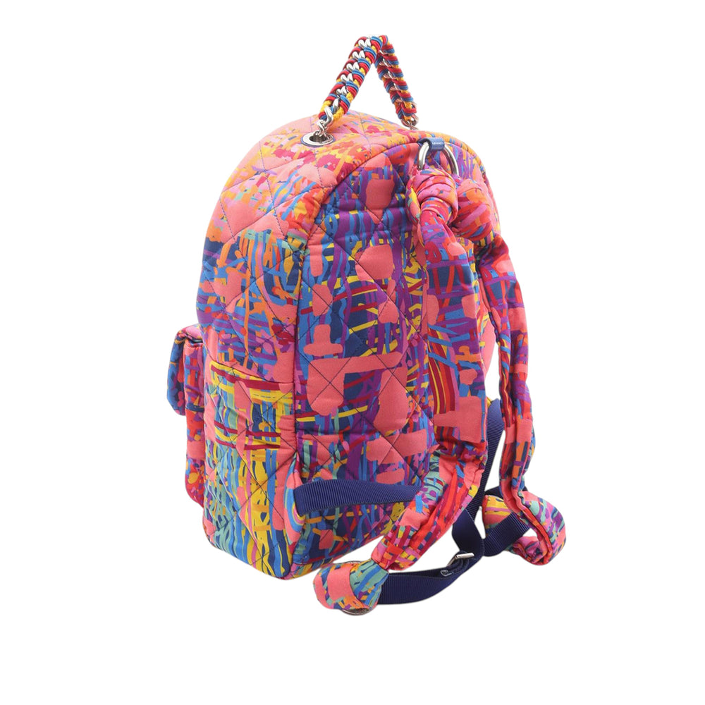 Chanel Quilted and Printed Nylon Foulard Sac à dos Rose – GABY PARIS Authentique