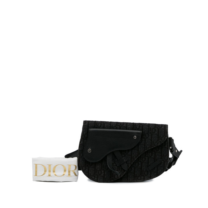 Oblique Canvas Saddle Messenger Bag Black - Gaby Paris