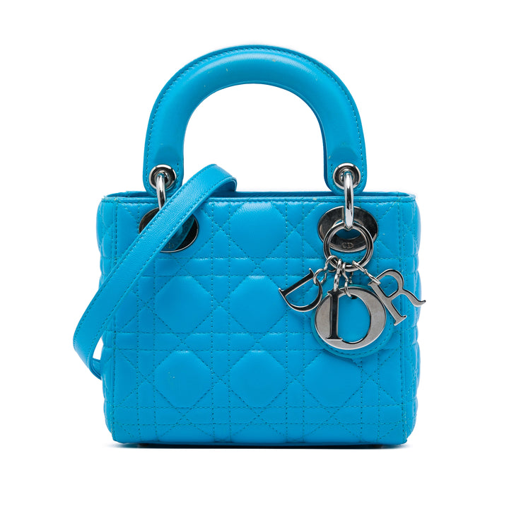 Dior Lady Dior Cannage Mini Cuir d'agneau Bleu – vue principale – GABY PARIS