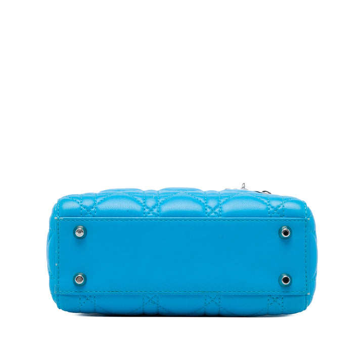 Dior Lady Dior Cannage Mini Cuir d'agneau Bleu – vue 3 – GABY PARIS