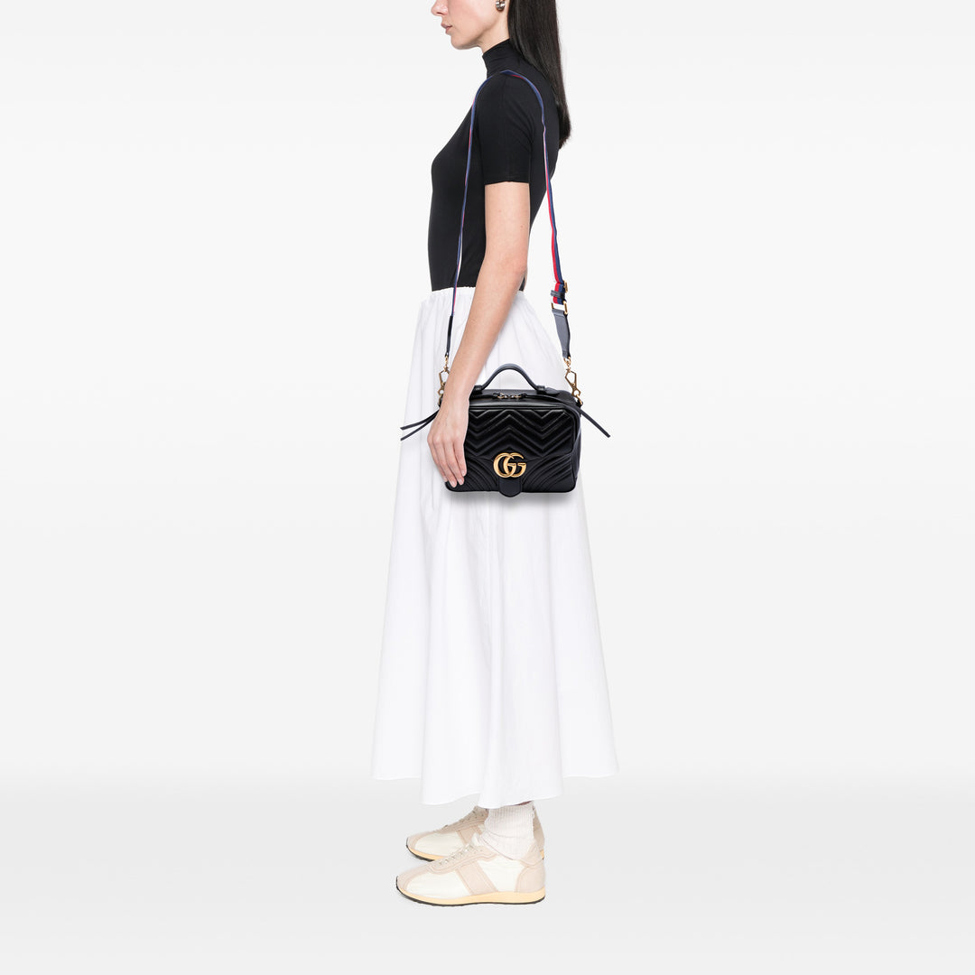 Gucci Small GG Marmont Matelasse Cuir de veau Sylvie sac à anse supérieure
