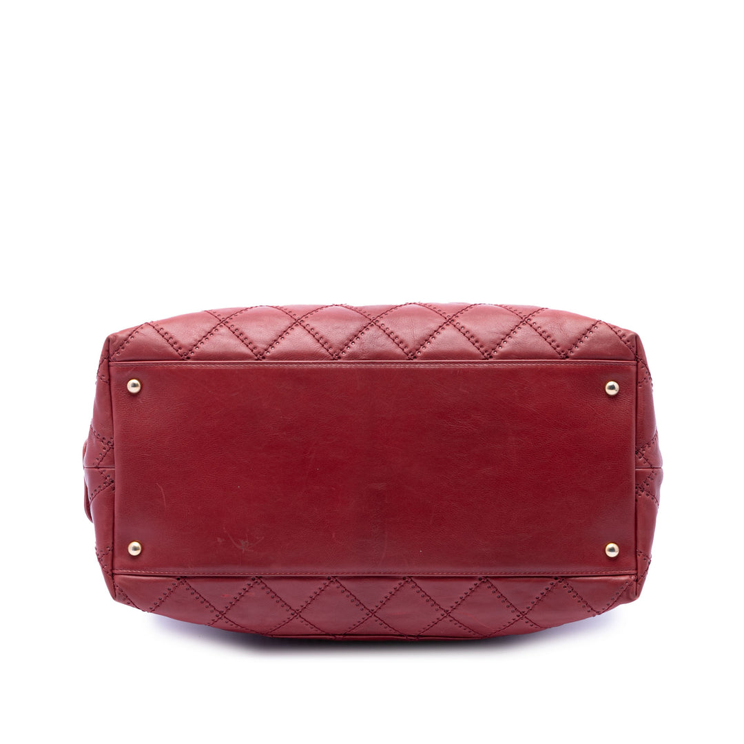 Chanel Medium Matelassé Cuir de veau Retro Cabas chaîne