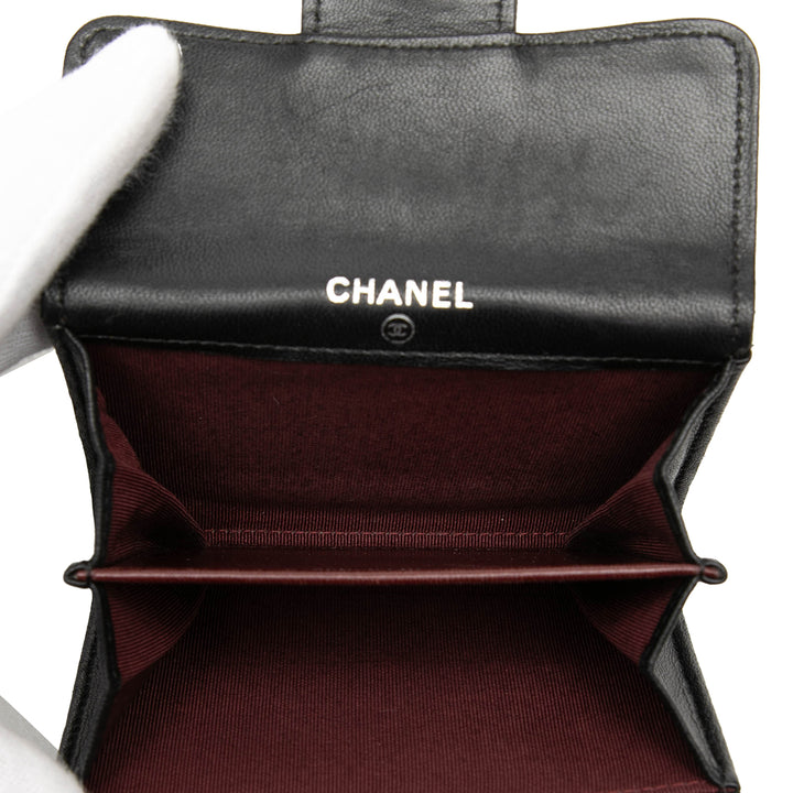 Chanel Classic Cuir d’agneau à rabat Card Holder