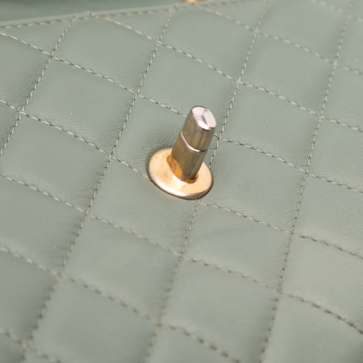 Large Quilted Lambskin Daily Companion Flap Green - Gaby Paris