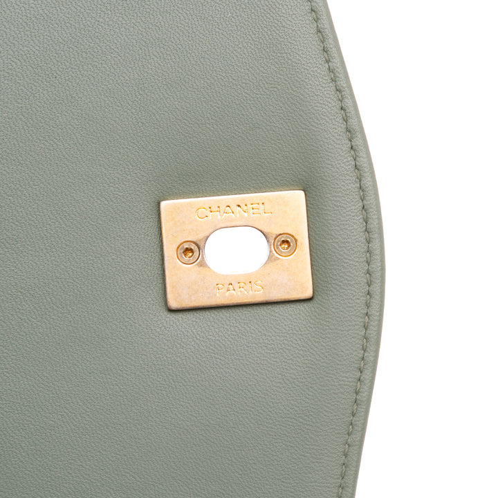 Large Quilted Lambskin Daily Companion Flap Green - Gaby Paris