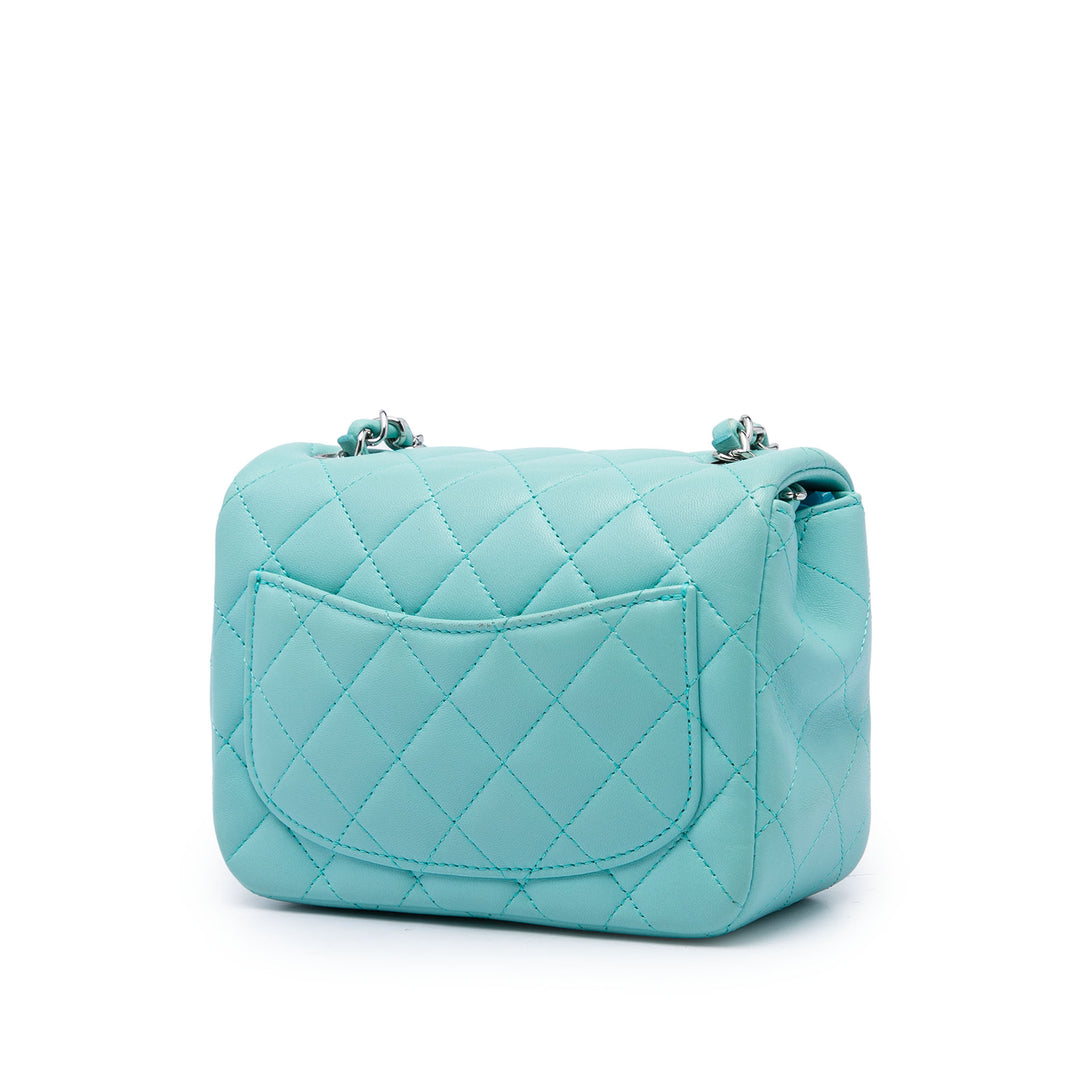 Classic Carré Rabat simple Mini Cuir d'agneau Bleu
