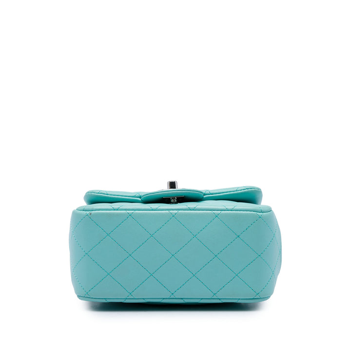 Classic Carré Rabat simple Mini Cuir d'agneau Bleu
