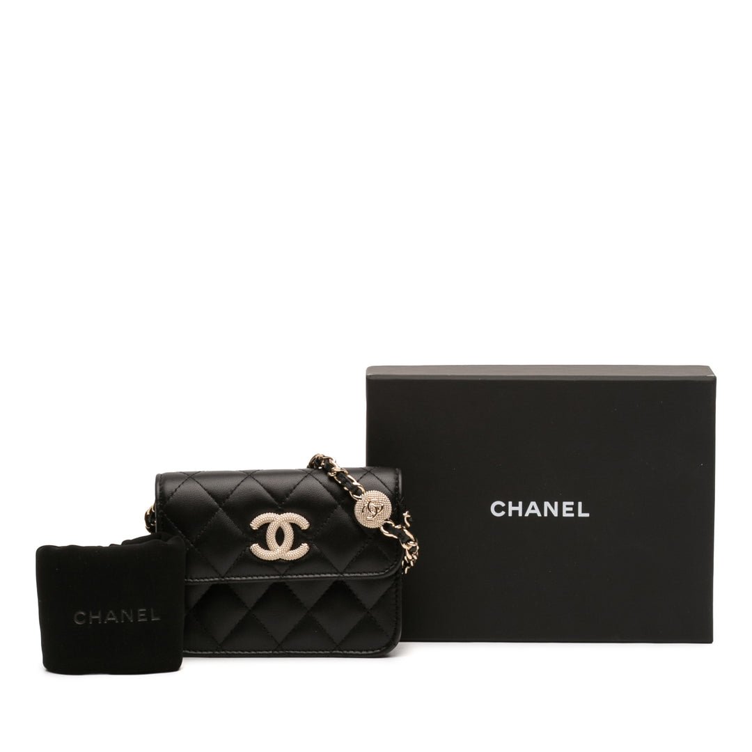 Chanel CC Matelassé Cuir d’agneau Strass Pochette avec chaîne