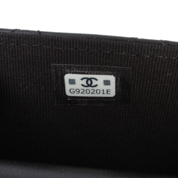 Chanel CC Matelassé Cuir d’agneau Strass Pochette avec chaîne