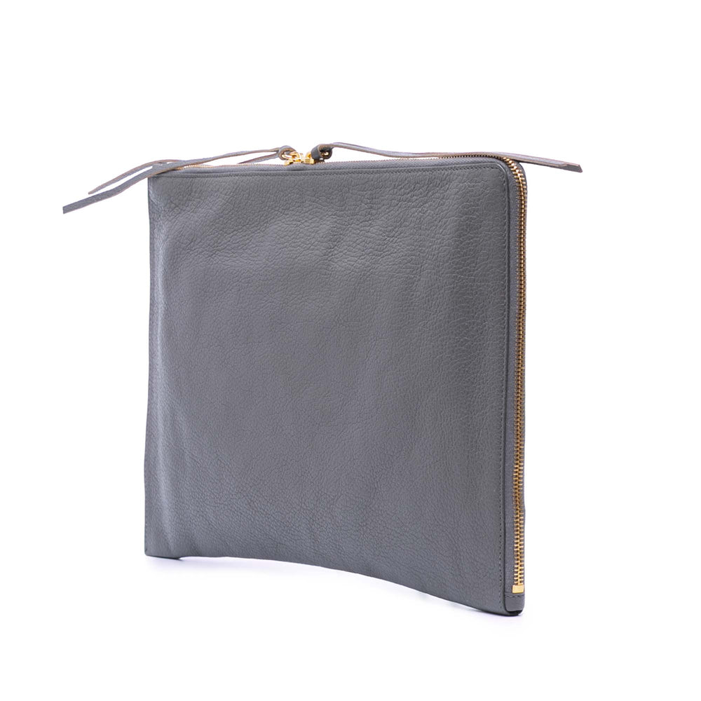 Balenciaga Goatskin Motocross Classic Métallisé Edge Pochette Gris – GABY PARIS Authentique
