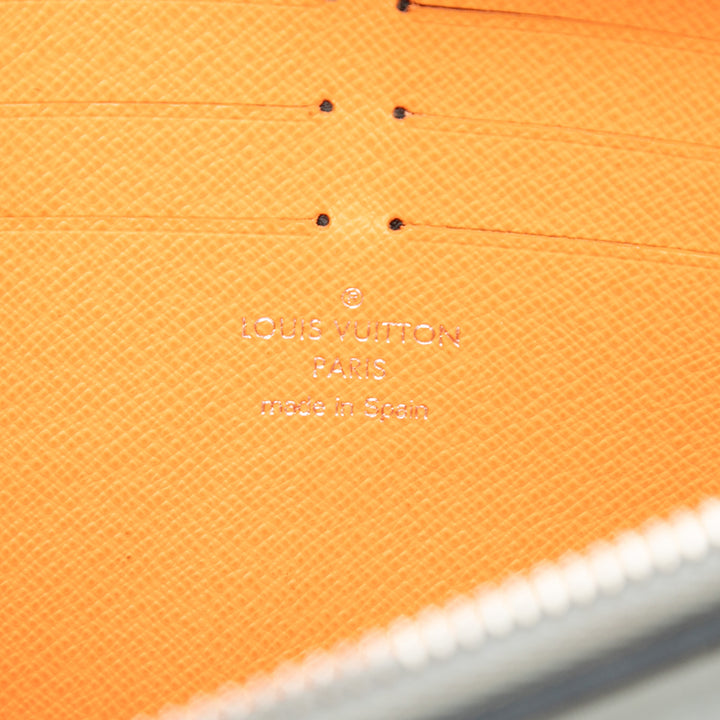 Louis Vuitton Monogram Satellite Alpha Pochette