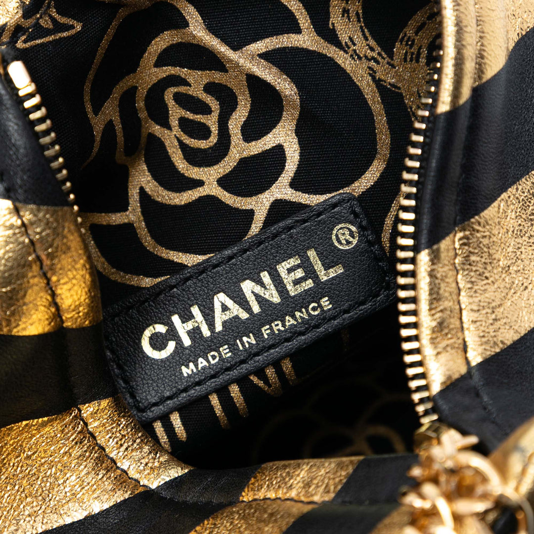 Chanel Metallic Cuir d’agneau Kheops Pyramid Pochette