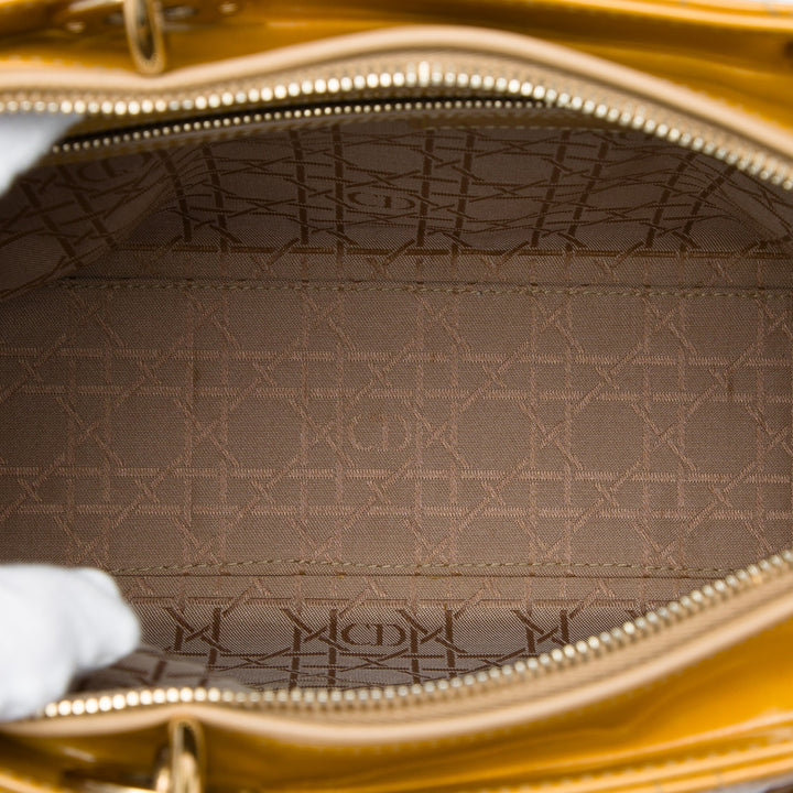 Dior Lady Dior Cannage Grand Jaune – vue 4 – GABY PARIS