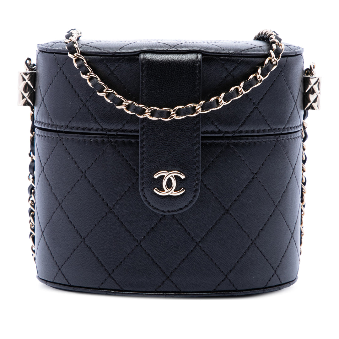 Chanel CC Matelassé Cuir d’agneau Rond Vanity Pochette avec chaîne