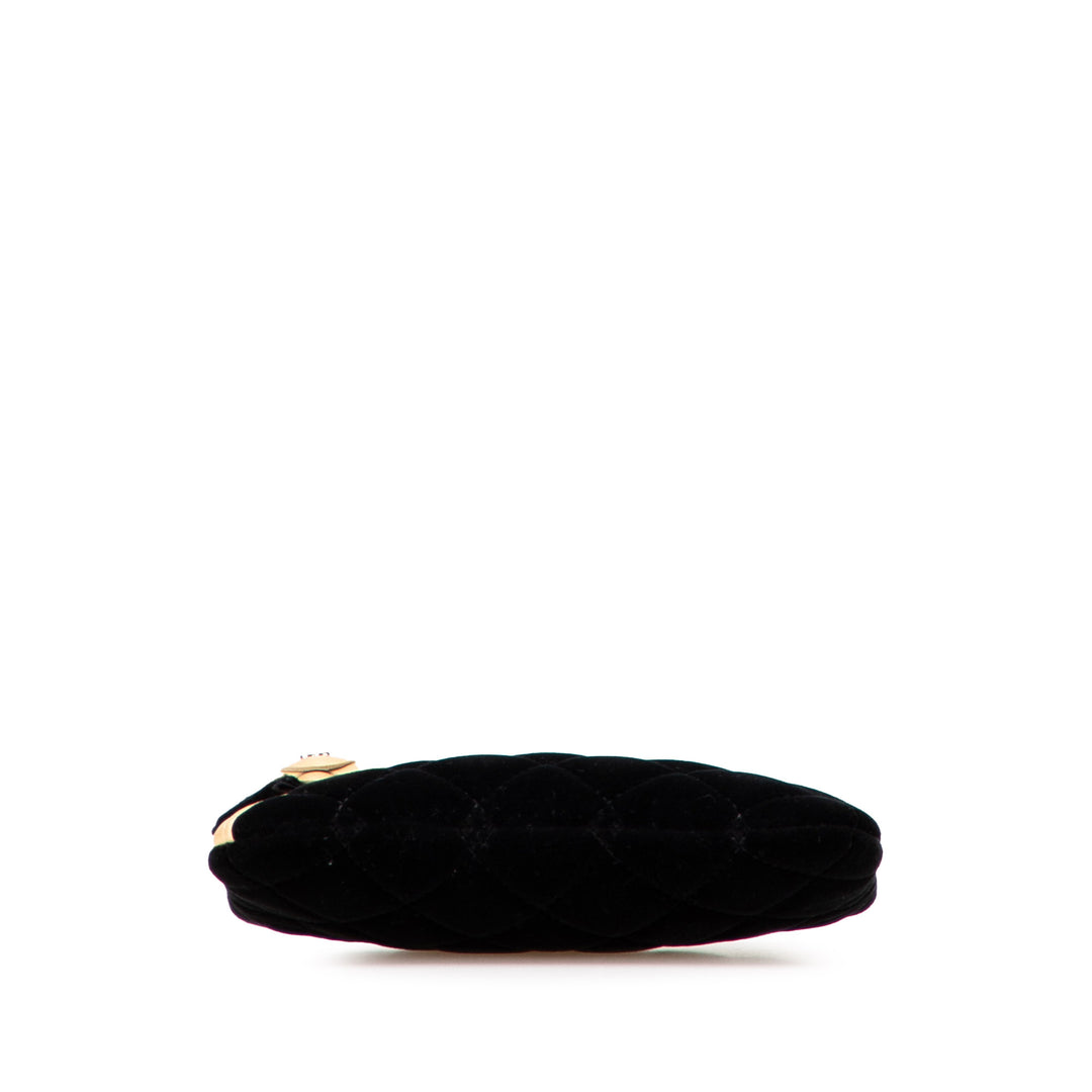 CC Quilted Velvet Camellia Pouch Black - Gaby Paris