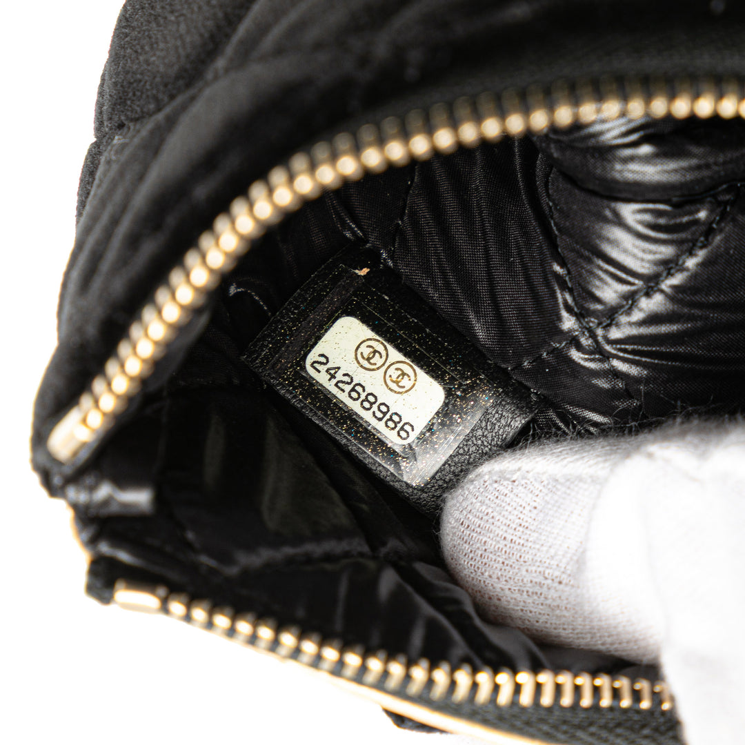 CC Quilted Velvet Camellia Pouch Black - Gaby Paris