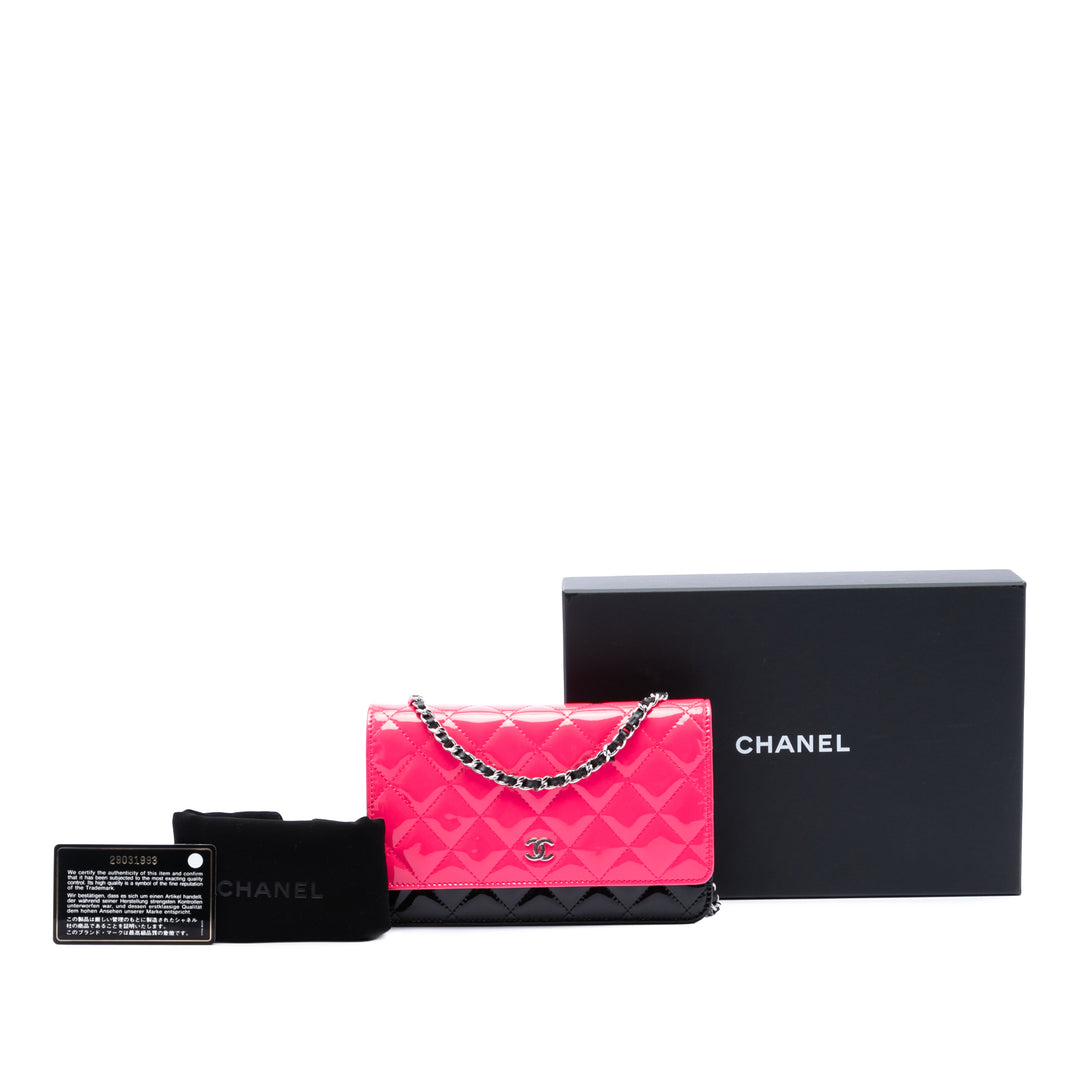 CC Bicolore Matelassé Wallet on Chain Rose