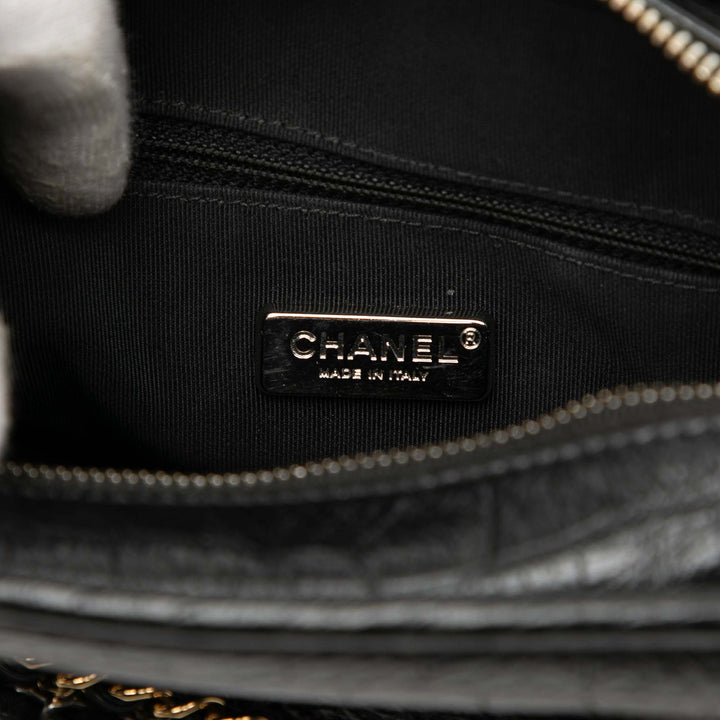Chanel Small Croc embossé Cuir de veau Gabrielle Hobo