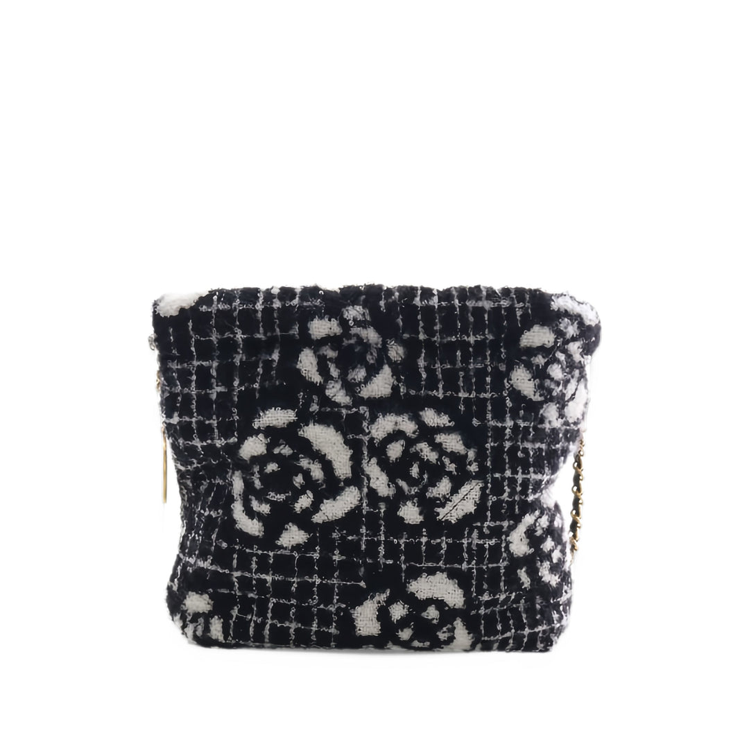 Chanel Sac à main Camellia 22 Mini Noir – vue 2 – GABY PARIS