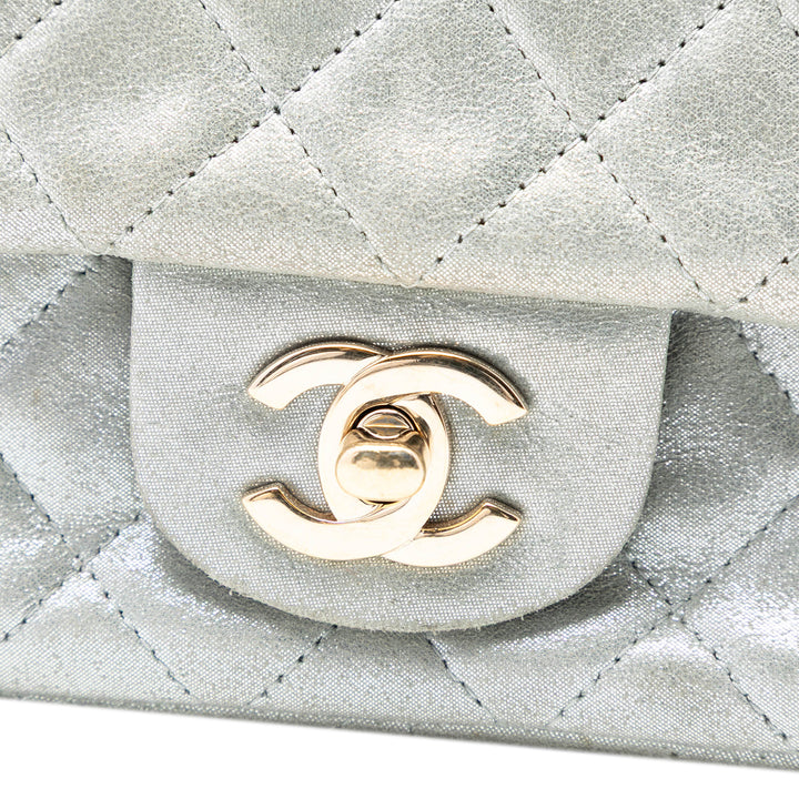 Chanel Mini Rectangular Classic Iridescent Cuir d’agneau Simple rabat – GABY PARIS Authentique