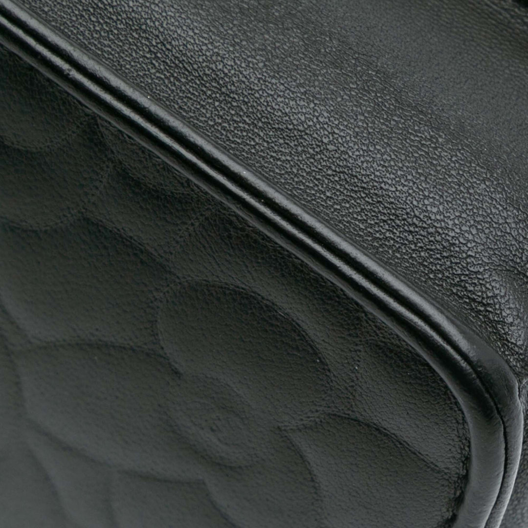Chanel CC Embossed Cuir d’agneau Camellia Wallet On Chain Noir