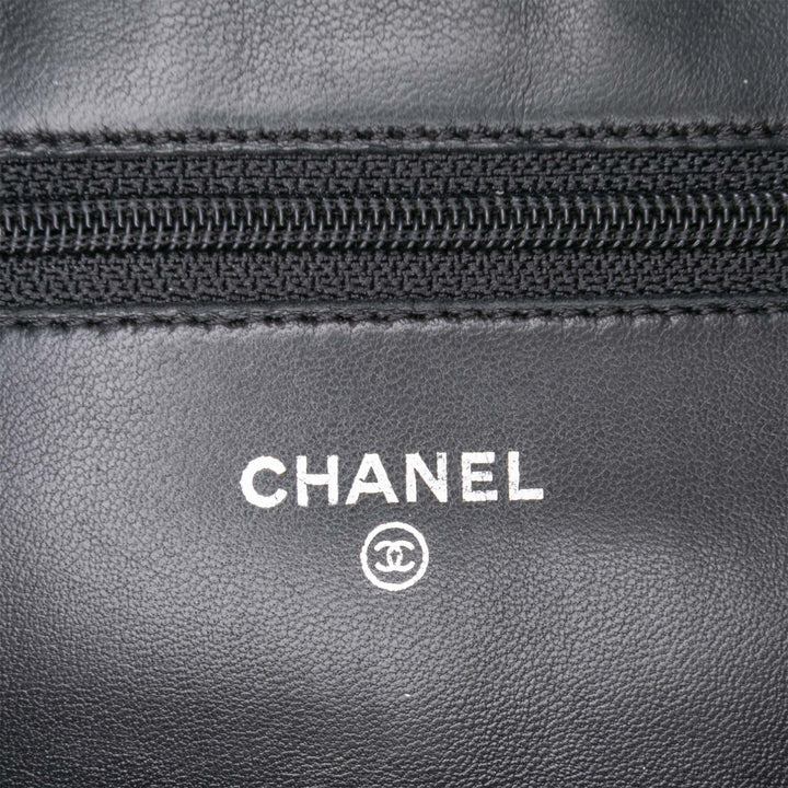 Chanel CC Embossed Cuir d’agneau Camellia Wallet On Chain Noir