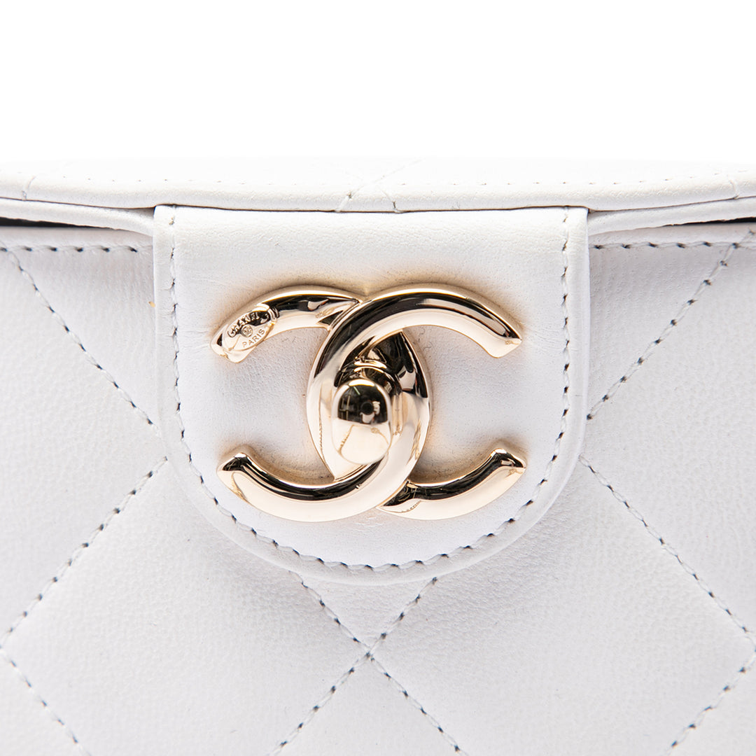 Chanel Vanity CC Matelassé Elegant Chaîne Cuir d'agneau Blanc – vue 5 – GABY PARIS