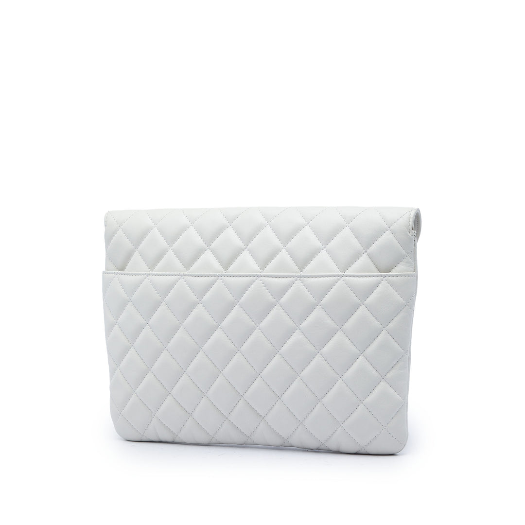 Matelassé Logo Enchained Pochette Cuir de veau Blanc