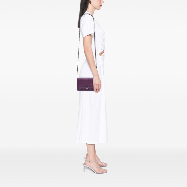Chanel Matelassé Cuir d’agneau Boy Wallet on Chain