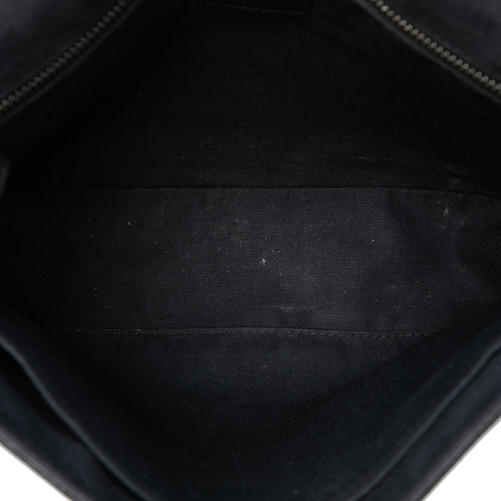 Louis Vuitton Taiga Roman MM