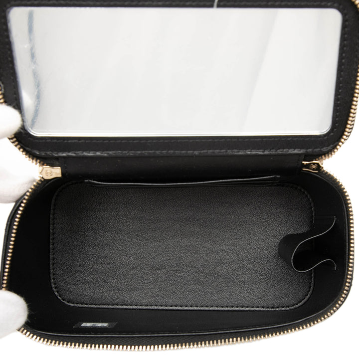 Chanel Vanity avec chaîne Petit Cuir d'agneau