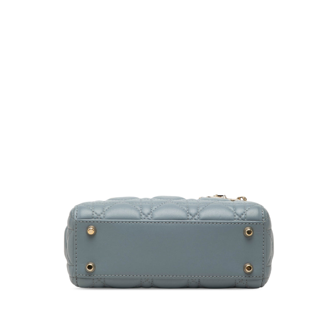 Dior Lady Dior Cannage Mini Cuir d'agneau Bleu – vue 3 – GABY PARIS