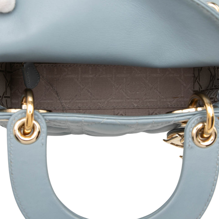 Dior Lady Dior Cannage Mini Cuir d'agneau Bleu – vue 4 – GABY PARIS