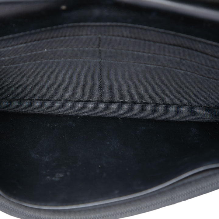 Chanel Matelassé Elegant CC à rabat Wallet on Chain Petit Cuir d'agneau Noir – vue 4 – GABY PARIS