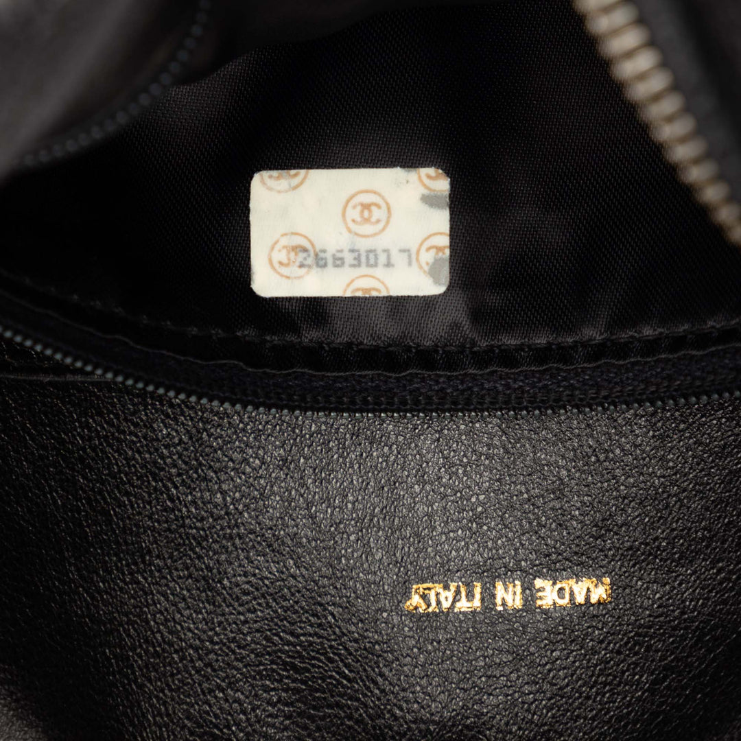 Chanel CC Caviar Front Pocket Bijoux Chain Sac caméra