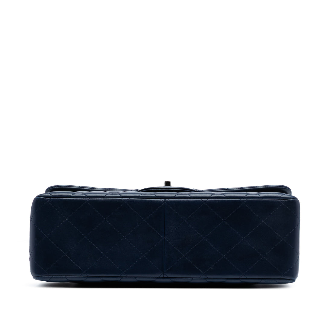 Chanel Jumbo Classic Cuir d’agneau Double rabat Bleu – GABY PARIS Authentique