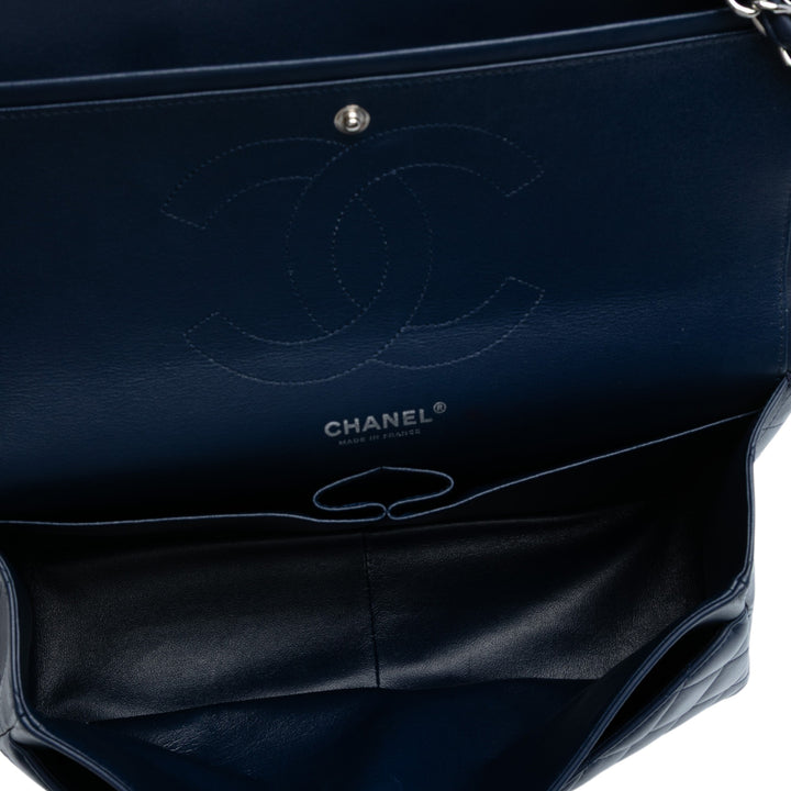 Chanel Jumbo Classic Cuir d’agneau Double rabat Bleu – GABY PARIS Authentique